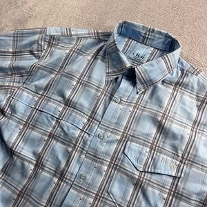 Huk Mens Blue Plaid Short Sleeve Fishing Shirt Performance Button Down Large